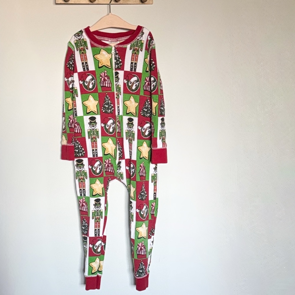 Buc-ee’s Holiday Pajamas